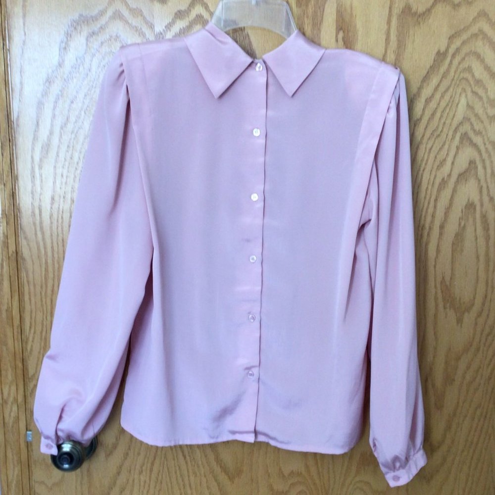 Michelle Stuart -  Vintage pastel pink blouse